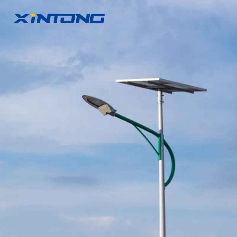إنارة شارع ليد بالطاقة الشمسية من XINTONG بضمان خمس سنوات لإنارة الطرق المخصصة بقدرة 250 وات