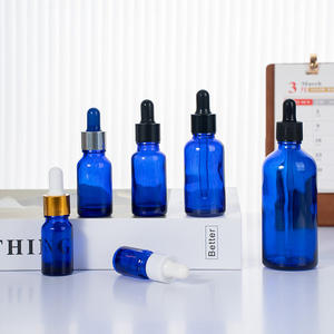 Vente en gros <span class=keywords><strong>de</strong></span> flacons d'huile essentielle vides personnalisés, 5 ml, 10 ml, 15 ml, 20 ml, 30 ml, 50 ml, 100 ml, 150 ml, flacon en verre avec compte-gouttes et boîte d'emballage - Product Image 4