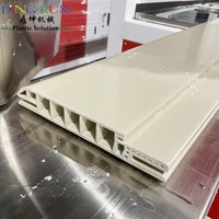 Machine automatique de fabrication de profilés de fenêtres en PVC de haute précision SJSZ65, extrudeuse, ligne de production de cadres de fenêtres à battants en PVC