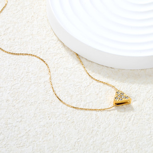 Collar de Clavícula con Diamantes en Forma de U, Estilo Europeo, Joyería de Moda para Mujer, Uso Diario, Colgante con Corte de Corazón en Oro y Plata - Product Image 4