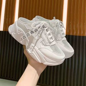 Zapatos de mujer, sandalias de primavera, nuevas sandalias de malla transpirable para mujer, zapatos deportivos casuales con plataforma, calzado exterior tipo pantuflas. - Product Image 4