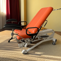 Fauteuil d'examen gynécologique mobile, table d'examen médical gynécologique avec accoudoirs et plateau à instruments, pour clinique et hôpital