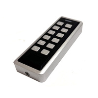 Aplicación móvil inteligente Single Gang IP65 Impermeable Muti-función NFC / MF Lector de tarjetas WIFI y BLE Teclado de control de acceso