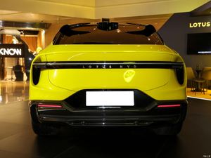 2023 Coche eléctrico de lujo de alta calidad Lotus Eletre R + 4wd 5 asientos Coche eléctrico puro - Product Image 6