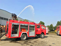 Camion de pompier multifonctionnel à mousse et réservoir d'eau de 15 m³, neuf, diesel, 4x2/6x4, vente chaude directe usine