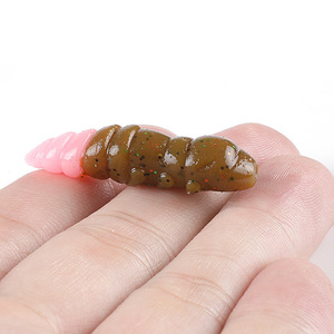 Señuelo de Pesca Artificial Flotante con Forma de Trucha, PVC, Olor a Pescado Salado, 18 Piezas por Paquete, 3.8cm, para Uso en el Océano, Señuelo Suave - Product Image 2