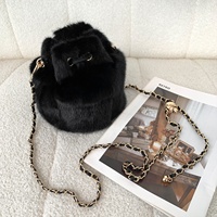 Sac seau en fourrure de vison naturelle pour femmes, sac à main de luxe en fourrure véritable, pochette de soirée douce et moelleuse