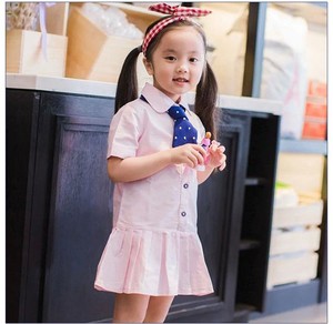 Abito da bambina con colletto ribollito a maniche corte rosa personalizzato - Product Image 1
