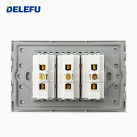 DELEFU İtalyan Standart Cam Duvar Prizi USB-A ve Tip-C 20W Hızlı Şarjlı Modüler Anahtarlı Priz