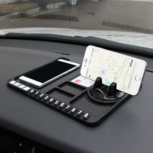 Tapis antidérapant multifonctionnel pour voiture, support de téléphone auto, antidérapant, adhésif, support de téléphone antidérapant pour tableau de bord, tapis de tableau de bord en silicone pour voiture - Product Image 1