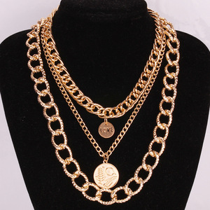 Collar de cadena de oro de varias capas con colgante de amor, diseño geométrico, joyería de moda para mujer - Product Image 5