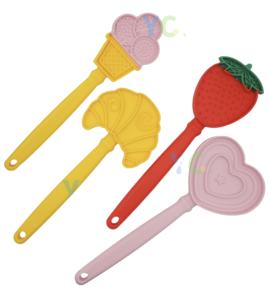 Mangkuk Makanan Anjing Silikon Bentuk Hati & Buah, Tempat Makan Lambat untuk Hewan Peliharaan, Piring Jilat Makanan untuk Anjing & Kucing - Product Image 2