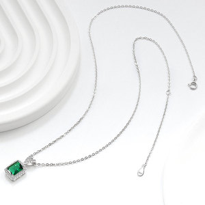 Classique Sterling Silver Rectangulaire Vert Gem Pendentif Cubique Zircone Glacé Carré Laboratoire Planté <span class=keywords><strong>Émeraude</strong></span> Pendentif Collier - Product Image 5