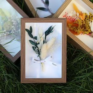 Cadre photo en fleurs séchées, moderne, simple, créatif, fait à la main, décoration de mariage et de Noël, fleurs de pampas séchées naturelles - Product Image 3