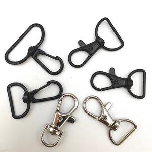 Mosquetón de metal con resorte, hebilla de boca de pez, llavero, colgante para bolso, aleación de zinc, anilla en D de 20 mm, negro y plateado - Product Image 1