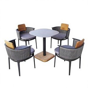 Ensemble table et chaises d'extérieur en alliage d'<span class=keywords><strong>aluminium</strong></span> trois pièces, style moderne et minimaliste, <span class=keywords><strong>pour</strong></span> villa, cour, balcon, <span class=keywords><strong>terrasse</strong></span>, café, bar - Product Image 4