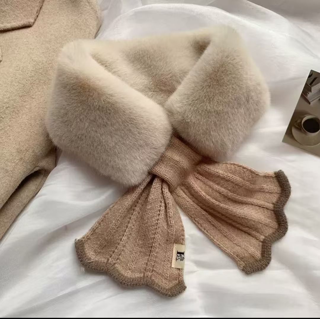 น้ำตาลอ่อน