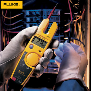 Pinzas Amperimétricas Digitales Fluke T5-1000 y T5-600, 60 A de Corriente CC Máxima, Categoría III 600V, con Rango Automático - Product Image 4