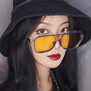 <span class=keywords><strong>Occhiali</strong></span> da <span class=keywords><strong>Sole</strong></span> Quadrati Grandi in Metallo Economici di Design, Lenti Monocolore Trasparenti, Protezione UV, per Uomo e Donna - Product Image 2