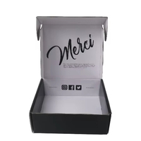 Boîtes carrées personnalisées avec logo en relief, en carton ondulé, en matériaux recyclés, pour emballages cosmétiques, chaussettes, fourrure, finition brillante