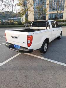 Pick-up d'occasion abordable Jiang Ling 2020 Baodian 2.5T 4x4 Édition Confort à châssis long, transmission manuelle, véhicule diesel d'occasion - Product Image 6