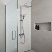 Colonne de douche murale en acier inoxydable à cascade, prix compétitif, vente chaude