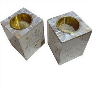 Quemador de Incienso Ecológico de Madera de Sándalo con Incrustaciones de Perlas de Diseño Artístico, Mubkhar Moderno para Aromatizar el Hogar, Regalo para Ramadán y Eid - Product Image 1