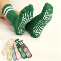 Chaussettes de yoga en coton GOTS OCS OEM antidérapantes avec grip en silicone, chaussettes de Pilates personnalisées, chaussettes de sport d'intérieur avec manchette de maintien