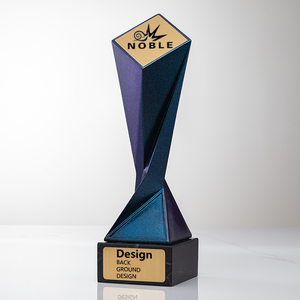 ถ้วยรางวัลเรซินออกแบบสร้างสรรค์ถ้วยรางวัลเรซินที่กำหนดเองสำหรับรางวัลความเป็นเลิศขององค์กรรางวัลกีฬาที่ระลึก - Product Image 4