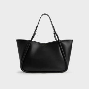 Elegant Fashion Ladies Faux Leather Purse Decorative Tassel Secure <b>ZIP</b> <b>Fastening</b> Roomy Storage Interior Soft Adjustable Shoulder - Product Image 6