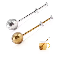 Vente en gros 304 Filtre à mailles en forme de bille en acier inoxydable Poussoir pour théière à long manche Infuseur à thé réutilisable à usage domestique