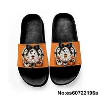 Sandal Geser Hantu Halloween Sepatu Slip-On Hitam dengan Cetakan Buku Mantra Labu untuk Wanita dan Pria
