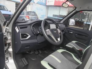 Voiture d'occasion, voiture neuve, voitures chinoises les moins chères pour Foton Xiangling V1 EV 2023MY V1 3170 mm de empattement, type fourgonnette, véhicule à énergie nouvelle EV/BEV - Product Image 4