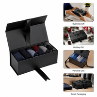 Boîte cadeau magnétique rigide écologique recyclée XJY avec ruban pour l'emballage des chaussettes