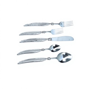 Accesorios de cocina Juego de cubiertos al por mayor con tallos de plumas Vajilla de hotel decorada Nuevo juego de cubiertos y cubiertos antiguos - Product Image 1