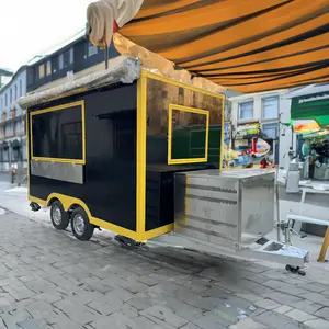 Truk makanan kopi Trailer makanan hitam disesuaikan dengan peralatan memanggang Pizza Hamburger Camper Cart