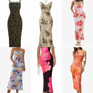 Nuevas fardos de ropa de mujer al por mayor, estilo casual, vestidos mixtos, suministro a granel para vendedores - Product Image 1