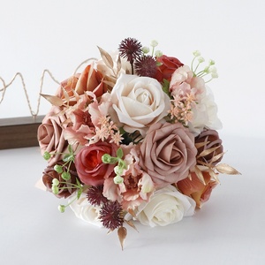 Bouquet da sposa artificiali in seta per damigelle, fatti a mano, ecologici, bianchi e lilla, fiori nuziali - Product Image 1