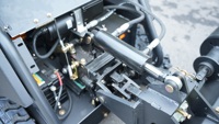 Tondeuse à fléaux télécommandée intelligente de qualité industrielle pour terrains accidentés, petite tondeuse à chenilles