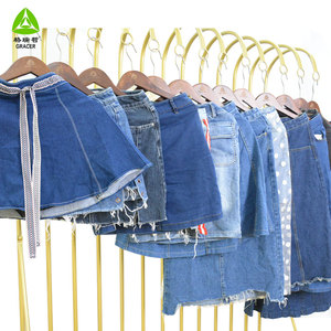 Stock di Fabbrica, Vendita all'Ingrosso di Balle di Abbigliamento Usato di Seconda Mano, Gonne Estive in Denim per Donne Adulte - Product Image 3