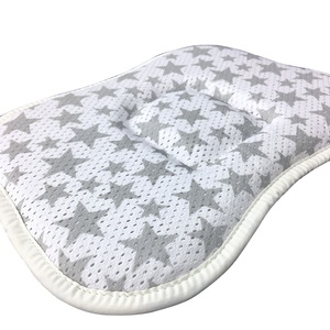 Nuevo llegar estrella transpirable, lavable anti rollo de <span class=keywords><strong>cabeza</strong></span> <span class=keywords><strong>plana</strong></span> almohada del bebé - Product Image 5