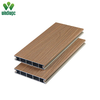 Carreaux de terrasse en aluminium composite de qualité commerciale-Panneaux de sol imbriqués résistants à la chaleur pour terrasses d'hôtel