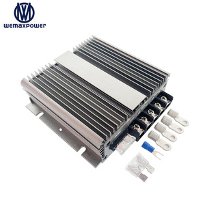 WEMAXPOWER Régulateur de tension abaisseur pour voiture 48VDC 60VDC vers 12VDC à sortie unique 20A Convertisseur DC avec accessoires - Product Image 1