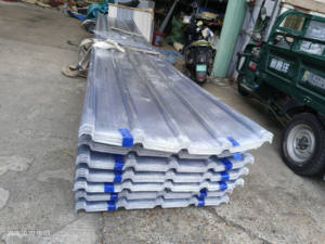 แผ่น<span class=keywords><strong>หลังคา</strong></span>ไฟเบอร์กลาสโปร่งแสง ความหนาตามสั่ง แผ่นสกายไลท์อุตสาหกรรมสำหรับโรงเรือน แผ่นพลาสติกใส <span class=keywords><strong>กระเบื้อง</strong></span><span class=keywords><strong>หลังคา</strong></span> FRP - Product Image 2