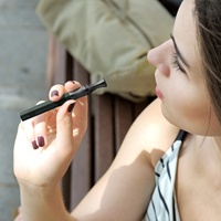 Draagbare rookalternatief stick, compacte rookalternatief stick, fruit-gearomatiseerde rookalternatief stick