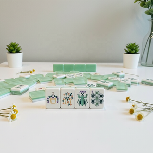 Fichas de Mahjong Americanas de Acrílico de Lujo con Tema de Plantas Modernas, 160 Piezas, Grabadas, 3 Capas, 32mm, Duraderas, Ecológicas, Plegables y Portátiles - Product Image 1