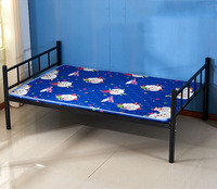 Vente en gros d'usine d'un lit simple moderne en acier et en métal pour dortoir du département mobilier de chambre à coucher