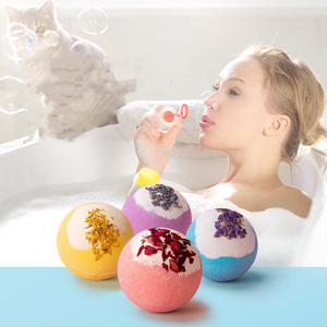 Bombes de <span class=keywords><strong>bain</strong></span> nettoyantes douces, boules effervescentes démaquillantes, bombes de <span class=keywords><strong>bain</strong></span> au sel pour un lavage doux, nettoyage complet du corps, utilisation à domicile - Product Image 1