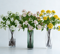 Centre de table moderne et écologique pour mariage et remise de diplôme, fleurs artificielles, 3 têtes, réaliste, fait main, en plastique, Hortensias blancs et verts