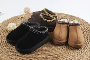 Sapatos de lã de pelúcia real quente para mulheres, chinelos curtos de inverno de pele de carneiro e bezerro, bota de neve, pele de cordeiro, logotipo personalizado da moda australiana para meninas